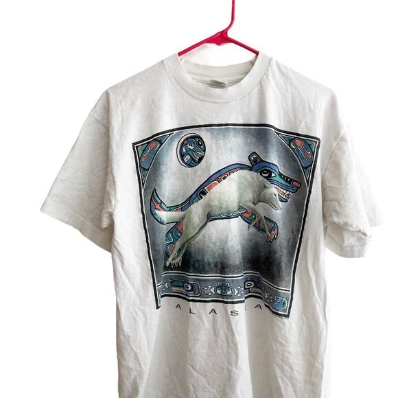 Vintage ‘96 Alaska Native White Wolf Single Stitch Fruit of the Loom T-Shirt - Picture 2 of 4